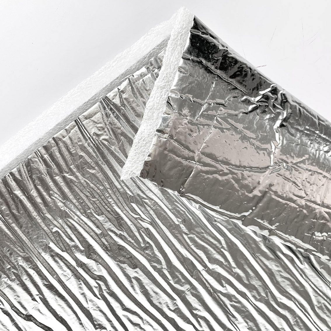 Tela aislante térmica en color plata de 1,40 para neveras, bolsas térmicas  etc - Gloria Patchwork
